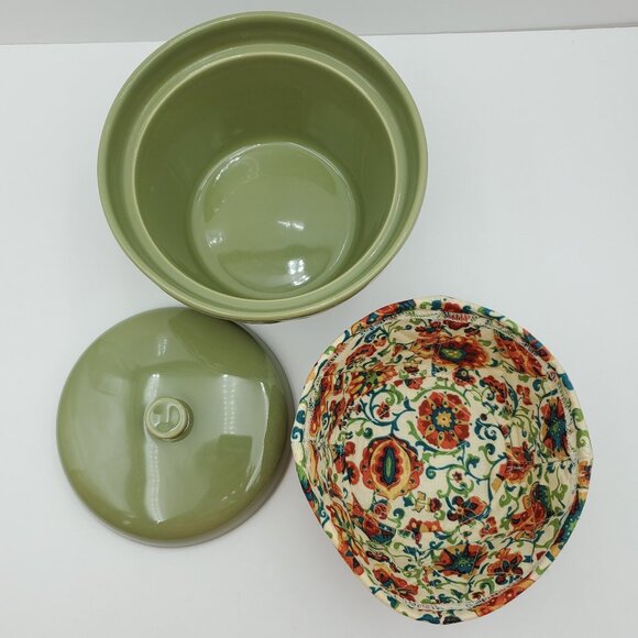 Longaberger Sage Green Roundabout Covered Casserole with Spice Market Pocket - Picture 4 of 11